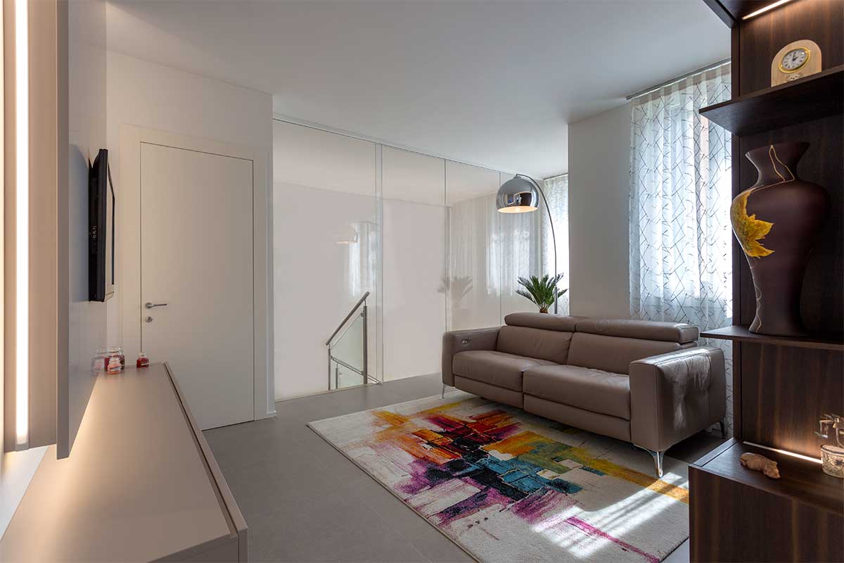 30-divisorio-cucina-soggiorno