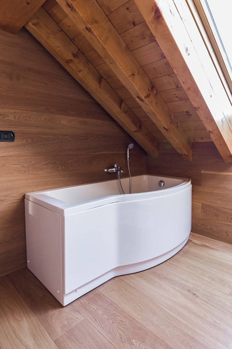 Bagno-con-lavabo-da-appoggio-602-3