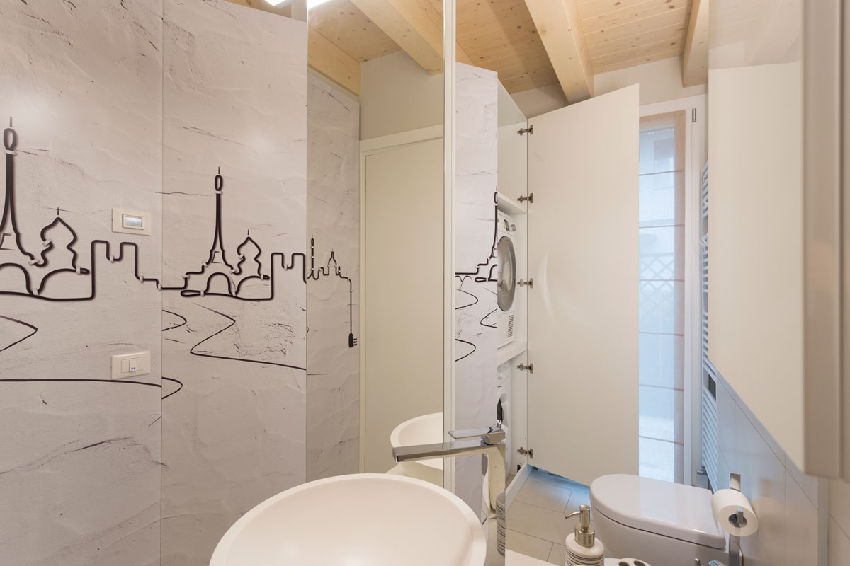 Bagno-lavanderia-a-scomparsa-700-1
