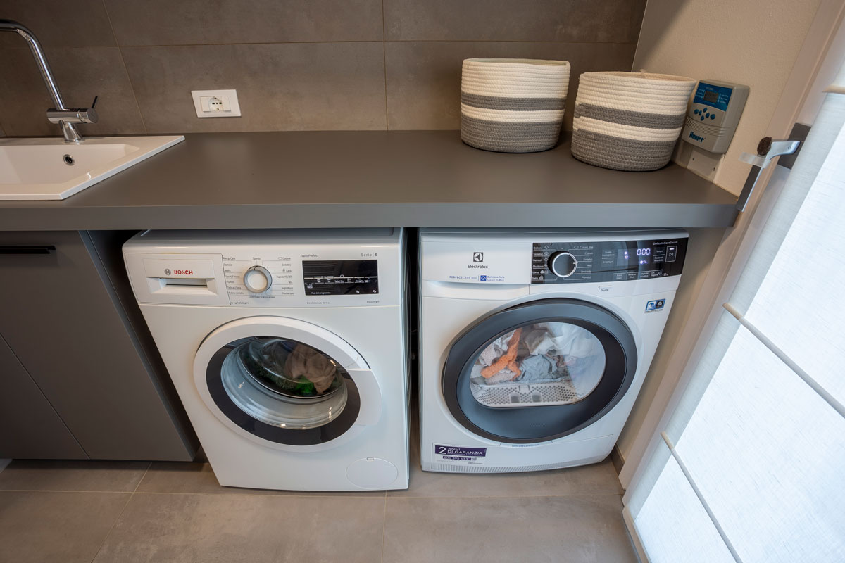 arredare-lavanderia-su-misura-casa-704-4