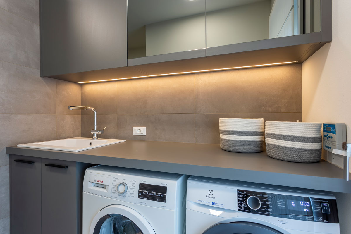 arredare-lavanderia-su-misura-casa-704-7