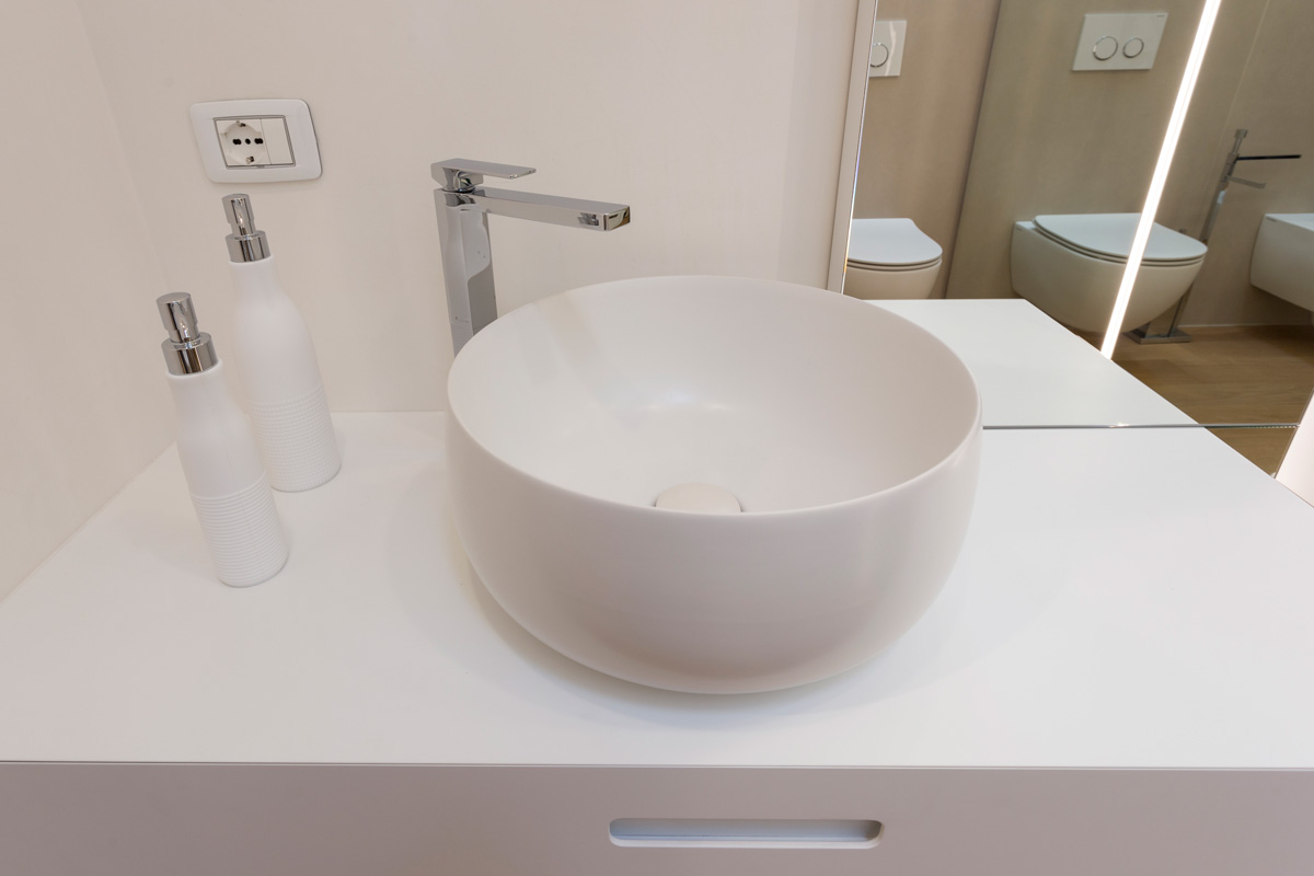 arredo-bagno-mensola-legno-lavabo-appoggio-7