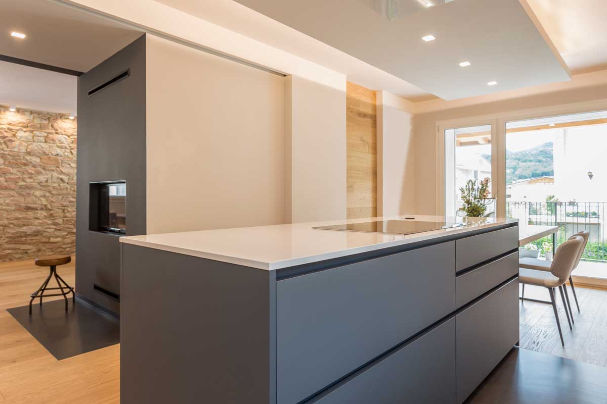 cucina-moderna-legno-grigio-antracite-85-10