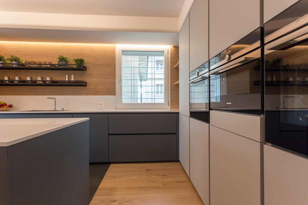 cucina-moderna-legno-grigio-antracite-85-16