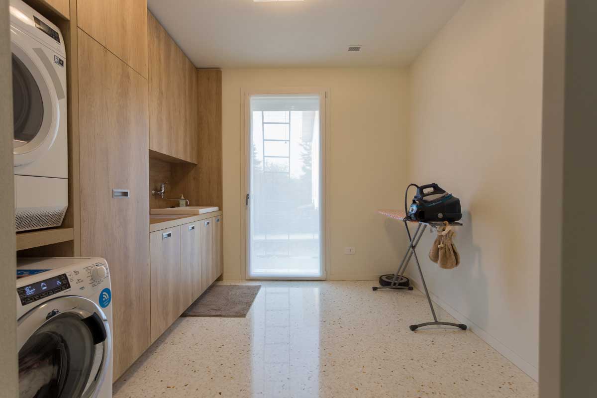 lavanderia-mobile-su-misura-703-1