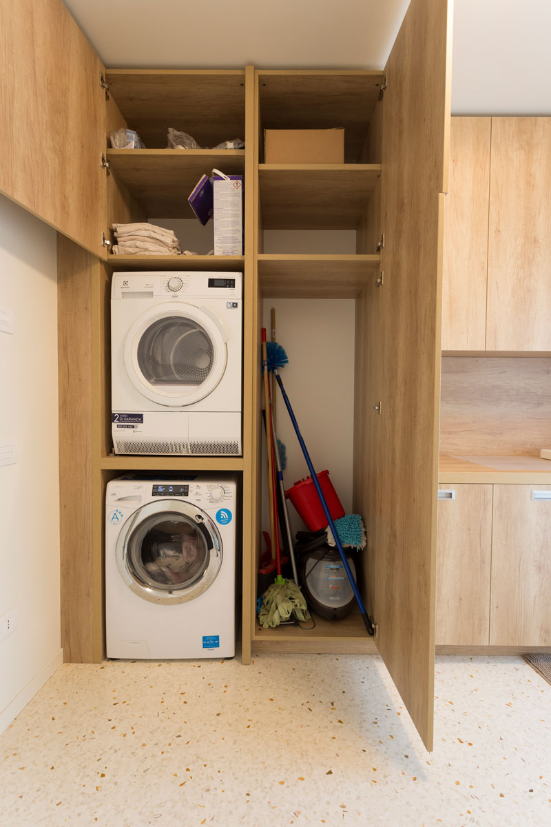 lavanderia-mobile-su-misura-703-6