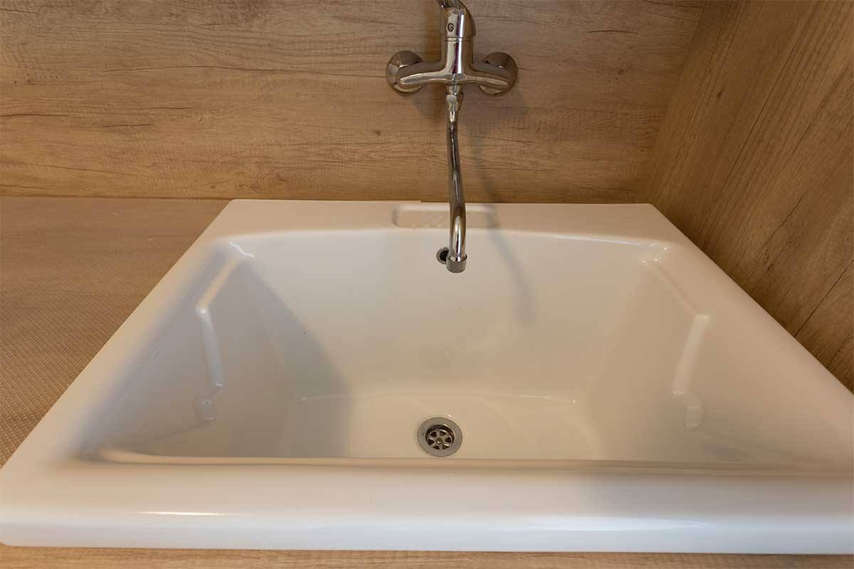 lavanderia-mobile-su-misura-703-9