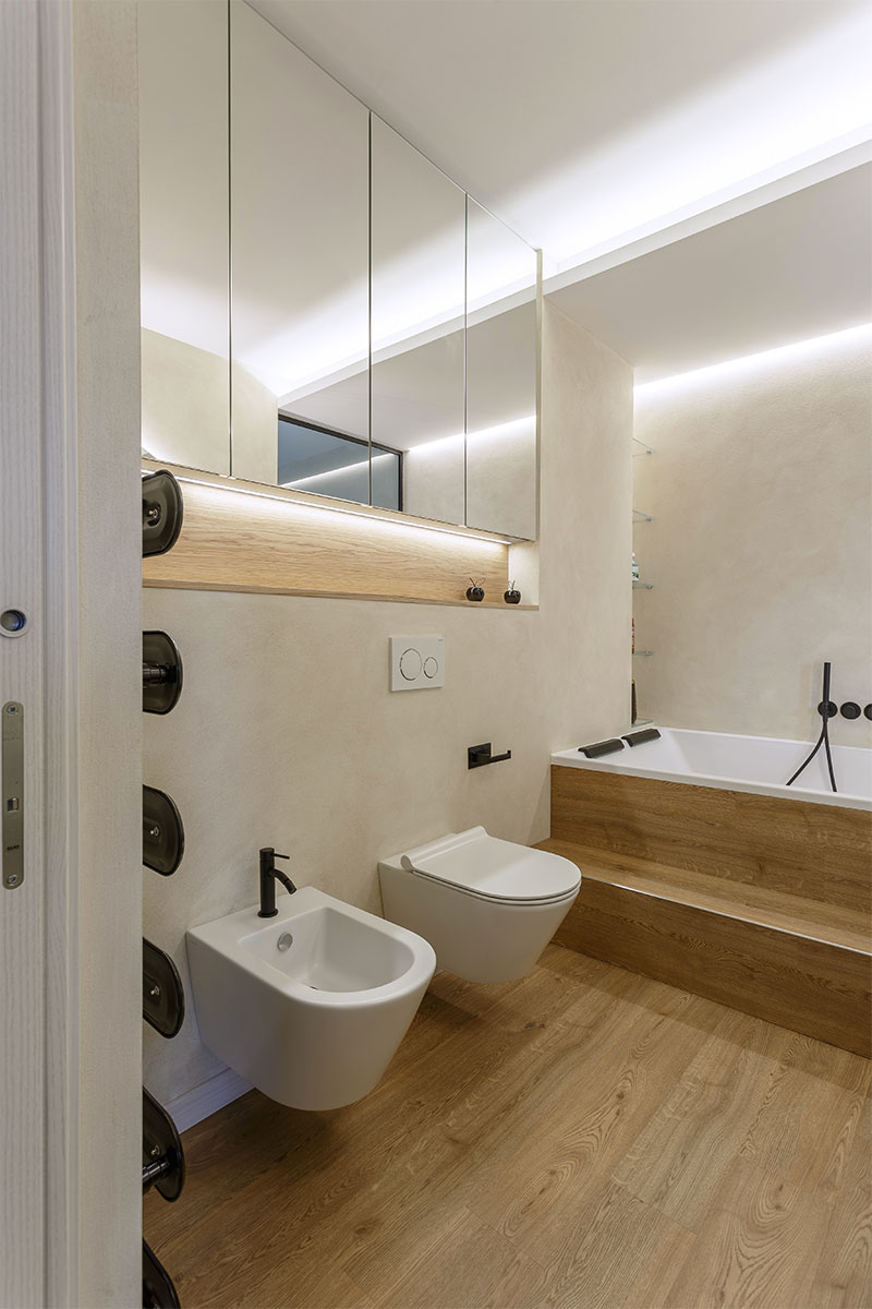 mobile-bagno-in-legno-su-misura-vicenza-623-3