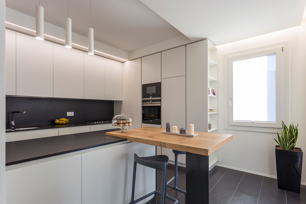 mobili-su-misura-zona-giorno-black-white-58-1